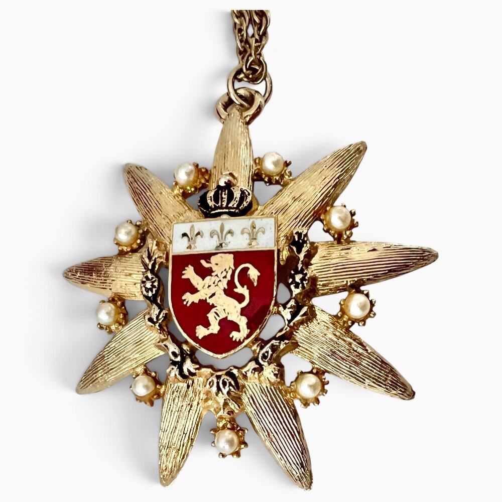 Coro Heraldic Lion Pendant Signed Necklace Pegasus Royal Shield Medallion Vtg